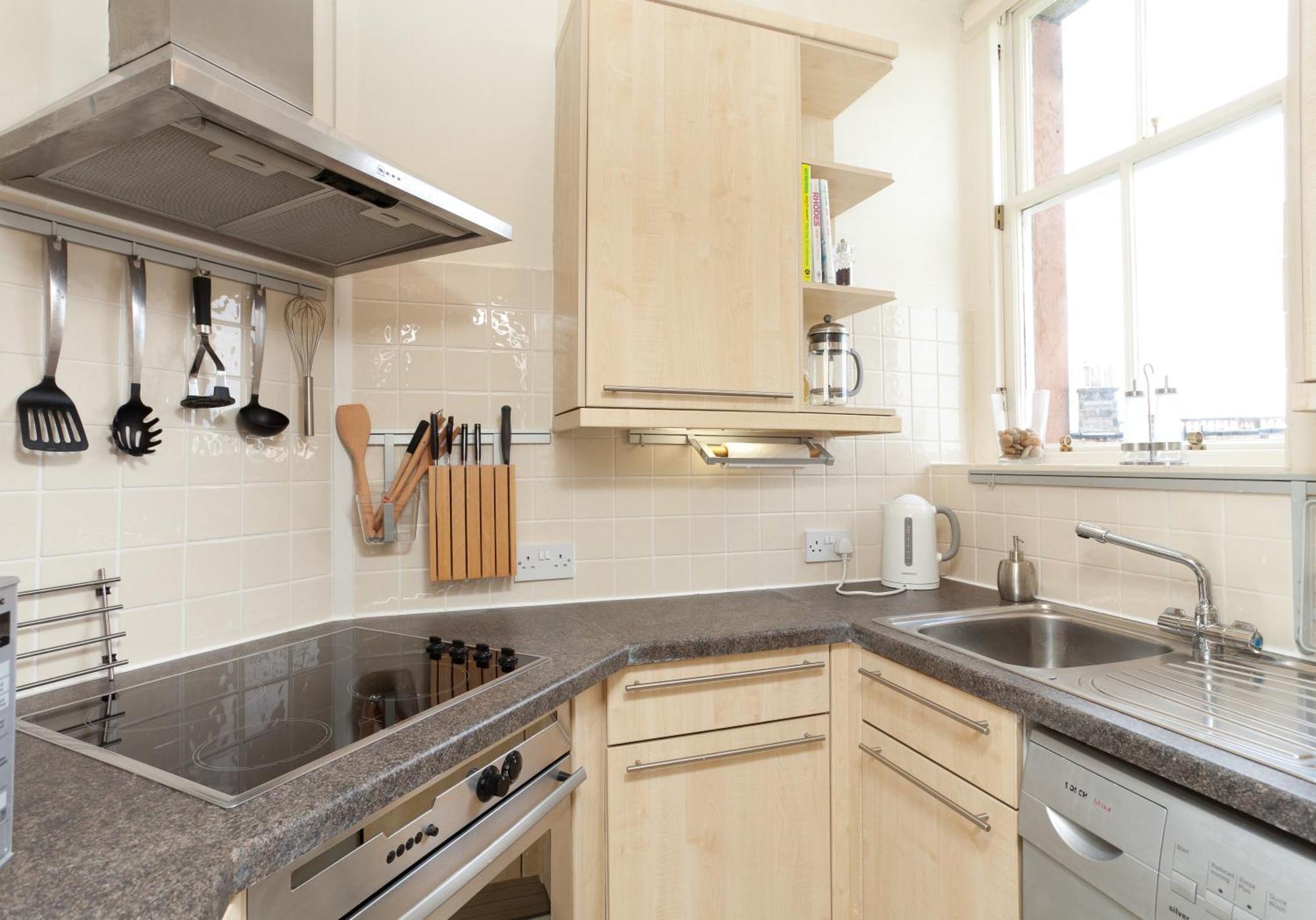 Mardale Crescent - 380 Apartment Единбург Екстериор снимка